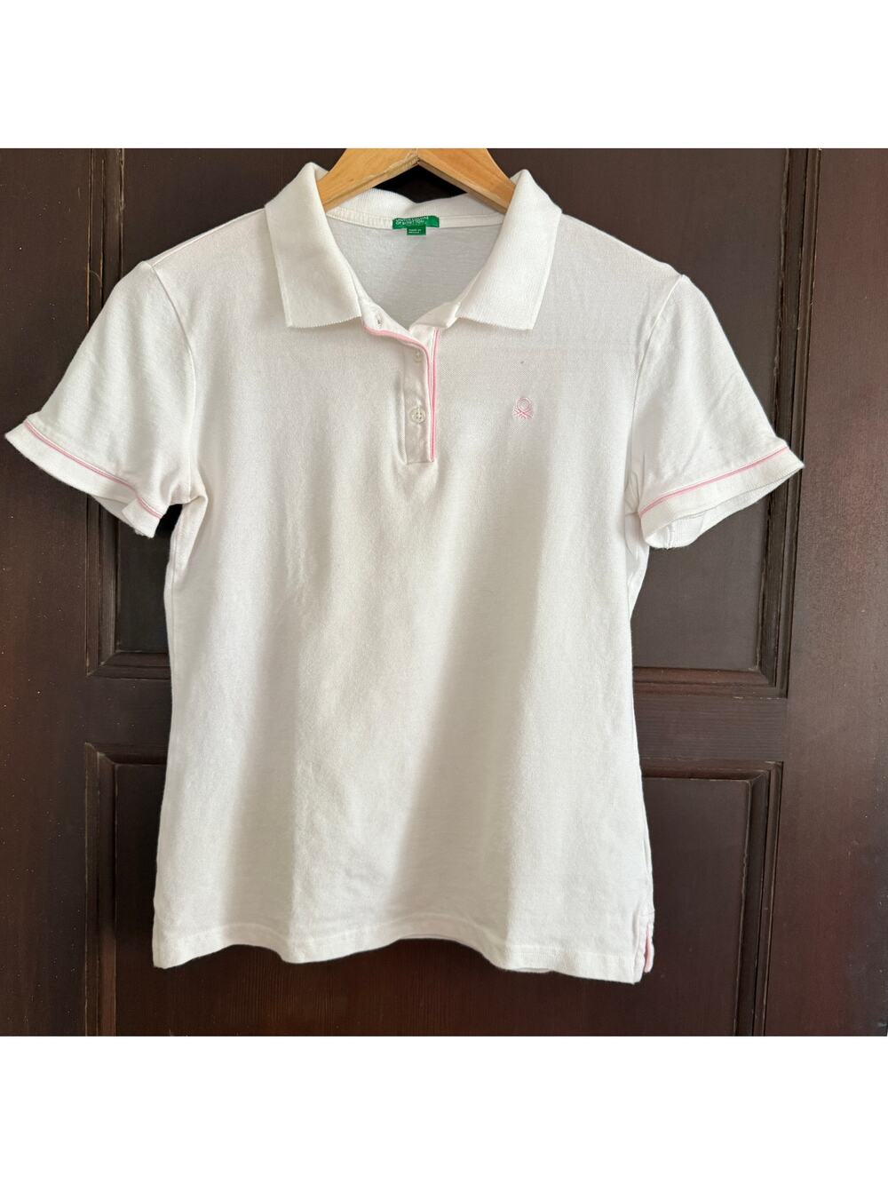 Y2K Vintage UNITED COLORS OF BENETTON | Pink Piping Trim White Polo Shirt Medium